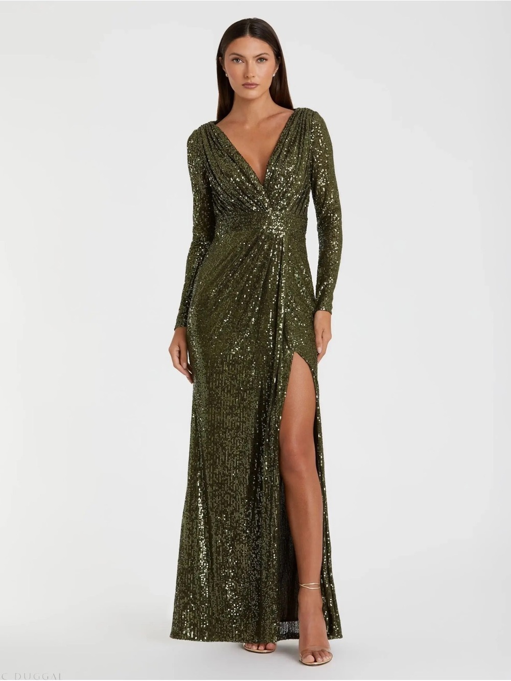 Mac DUGGAL Olive Sequin Long Sleeve V-Neck Evening Gown size 10 brand new